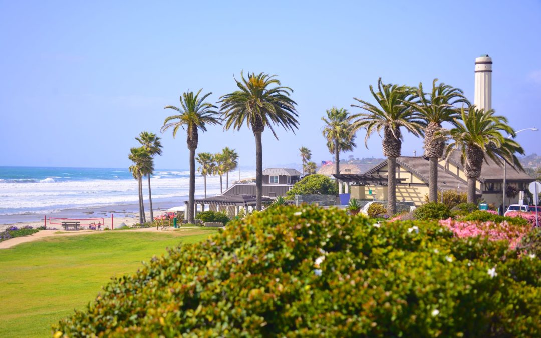 Small Town Southern California: The Seaside Village of Del Mar
